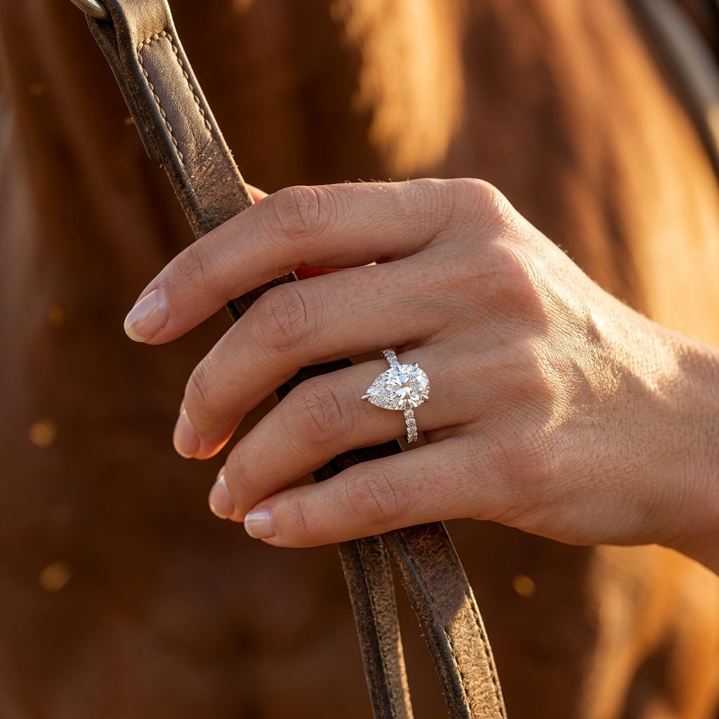 Ivory Serenity Ring - Moissanite